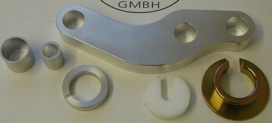 Metisse Hecktieferlegung 60-010-60 (60 mm) m. TÜV-Gutachten für Yamaha Tracer 700 2016 - 2019 (nur für 1-Personenbetrieb zugelassen!)
