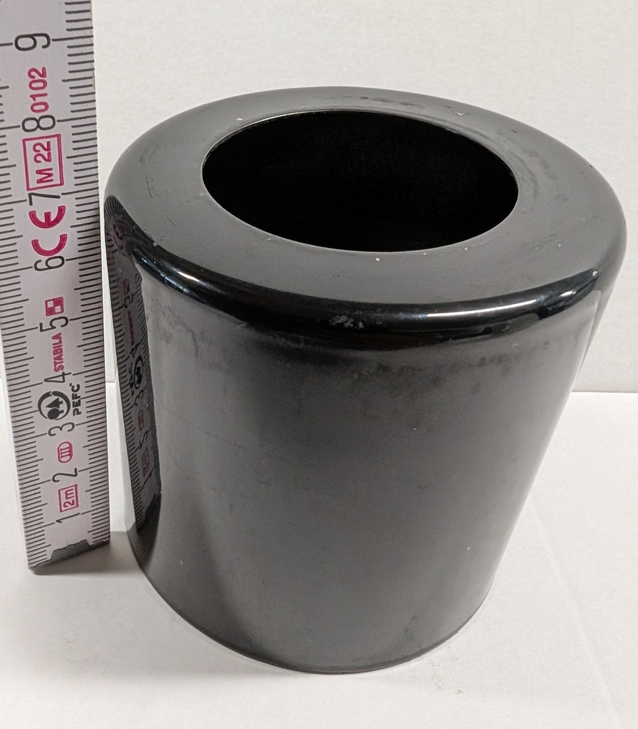 IKON Zubehör: Schwarz chromatierte Kappe 70 19 54 127 0BL für 7610- Baureihe 70 mm Höhe p. St. 
